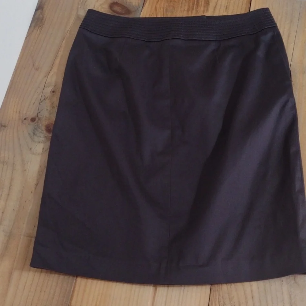 J. Crew Dark Brown Pencil Skirt w/ Pockets Like New Size 2